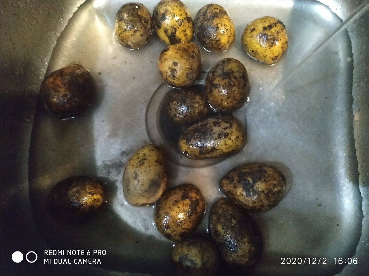 сложила в мойку