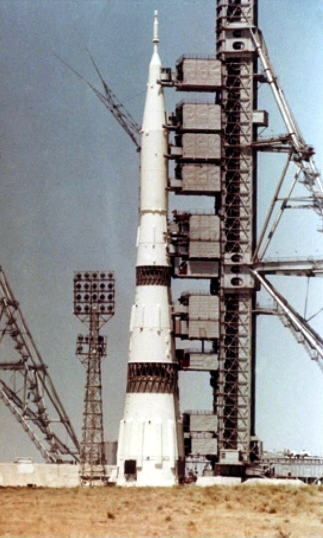 РН Н-1 с массо-габаритным макетом полезной нагрузки.