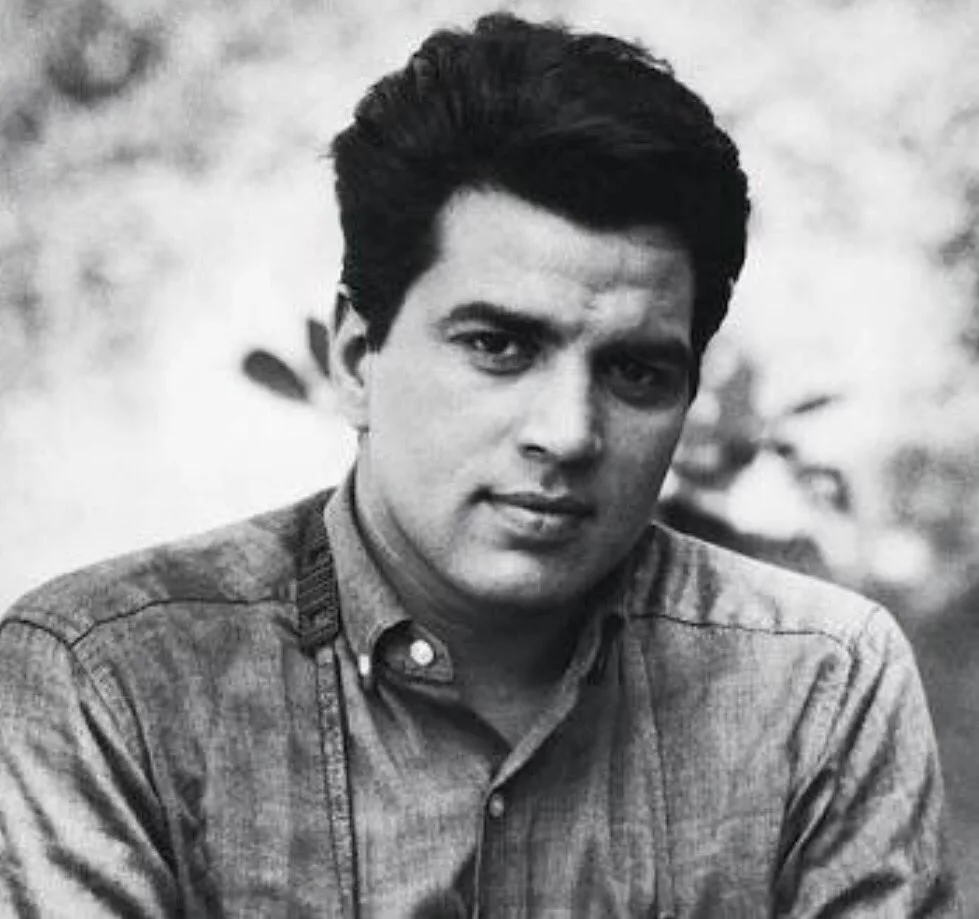 Дхармендра в молодости.