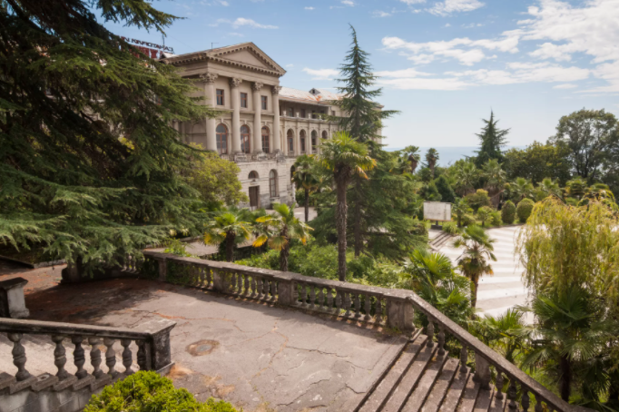 Санаторий Орджоникидзе фото из интернет