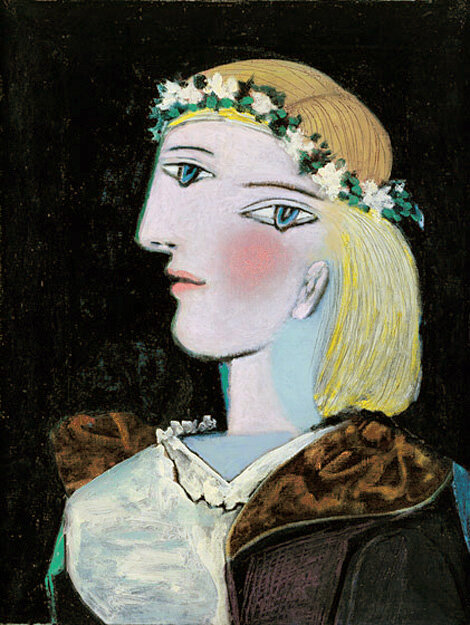 Мария-Тереза в венке. 1937