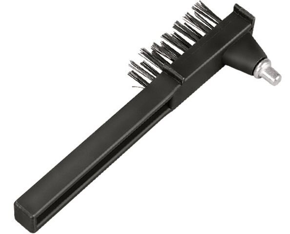 При проведении сварочных работ, кроме основного сварочного оборудования – аппарата, электродов, костюма и защитной сварочной маски, необходим и дополнительный инструментарий, например – молоток сварщика. В этой статье мы рассмотрим, почему он так важен для сварщиков, какие молотки такого плана бывают, и какие лучше. Также, вы сможете узнать, какой лучше купить молоток сварщика, и на какой обратить внимание при покупке.