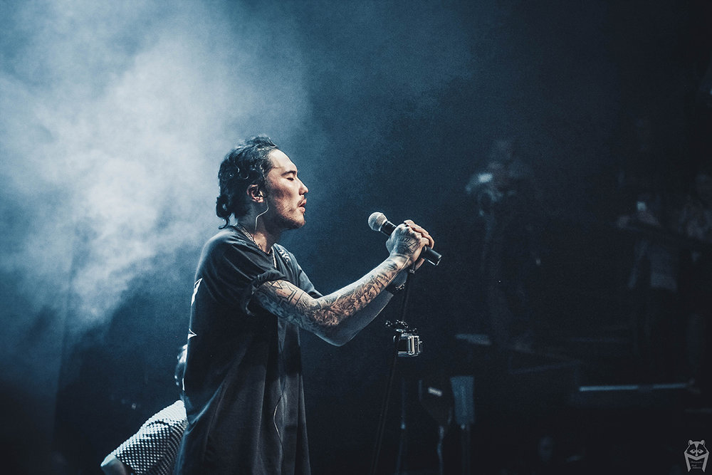 В ТОП-10 ПЕСЕН В РФ — 7 ЕГО ТРЕКОВ.