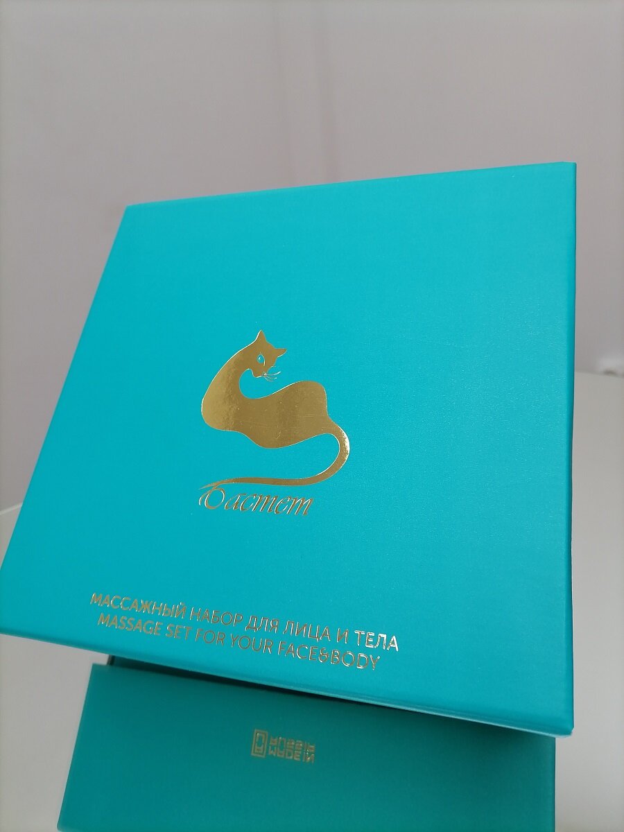 Фото с сайта: http://medpribor.com/product/nabor-dlya-litsa-i-tela-bastet-gift/ 