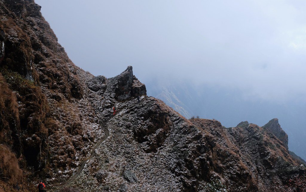 Каракорумское шоссе в пакистане. Пик день. Пик день. Wallpapers caucasus mountains. Пик день.