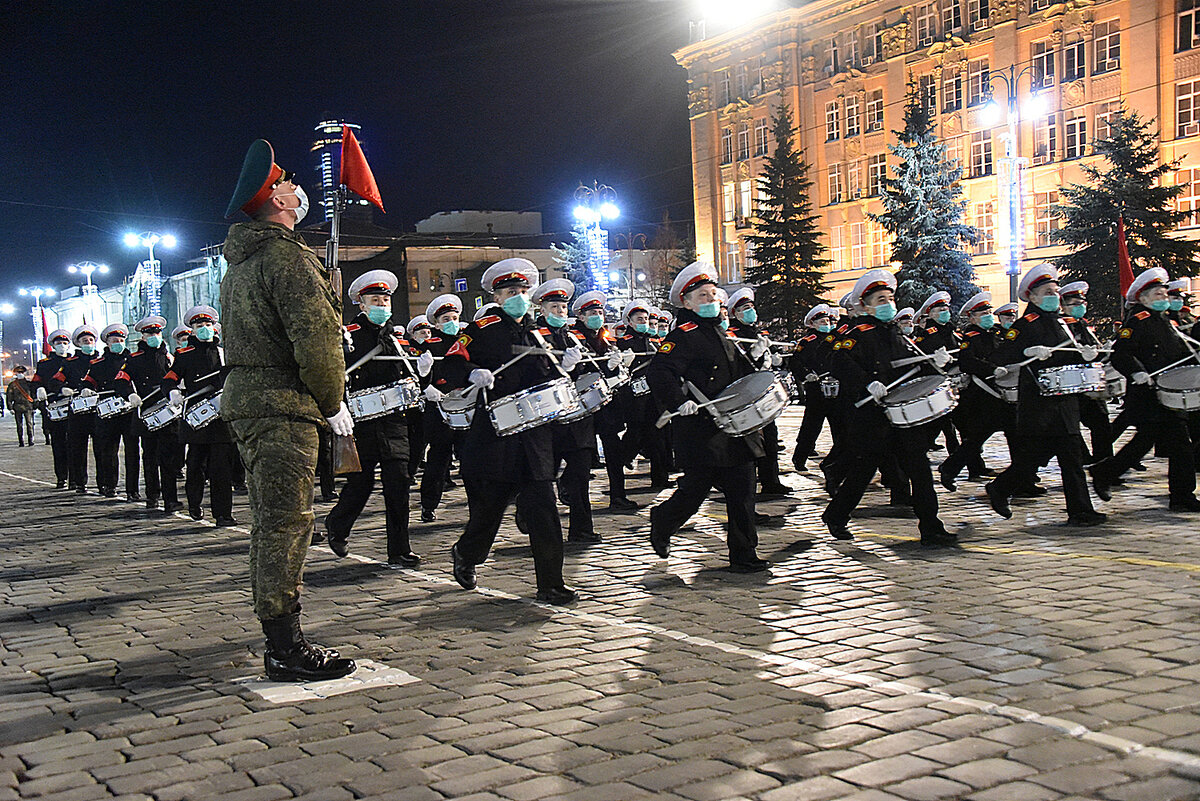 Парад екатеринбург фото