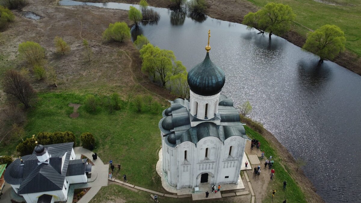 Несмотря на сильный ветер, удалось запустить дрон в Боголюбово