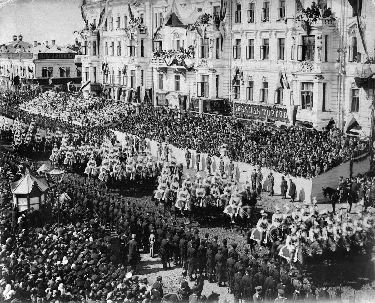 В каком году состоялась коронация. Коронация Николая 2. 1896 Коронация Николая 2. Коронование Николая 2.