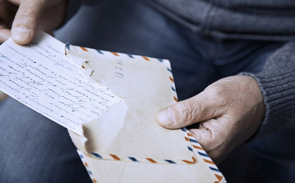 Письмо. Иллюстрация к рассказу "Сон в руку"