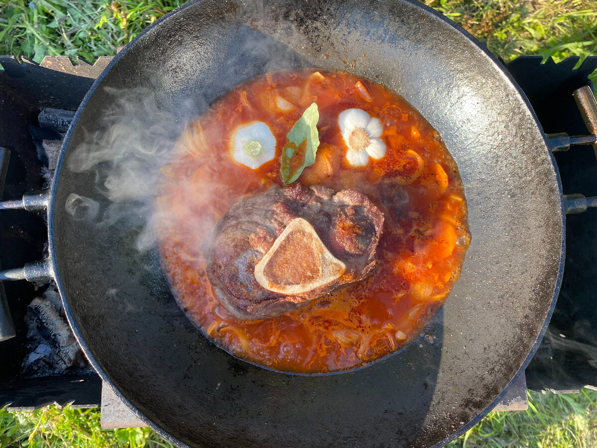 Один из лучших и не дорогих рецептов мяса. Показываю, как правильно его  приготовить (бессмертная классика) | Гастрономическая Шизофрения | Дзен