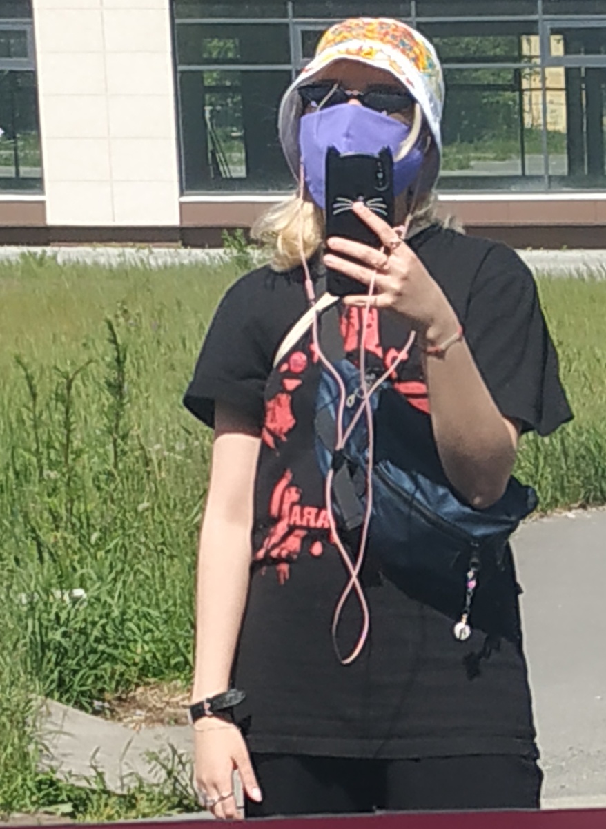 Хаюшки, соблюдаю карантин