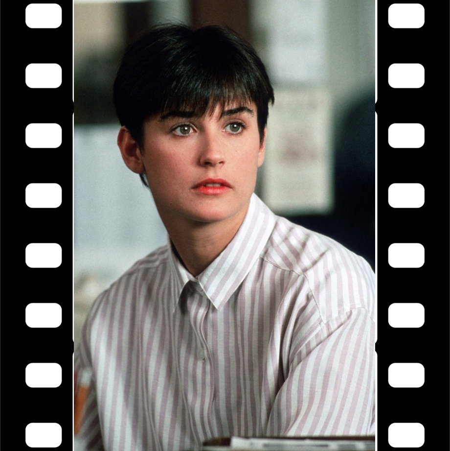 Кадр из фильма “Привидение” (1990), Деми Мур в роли Молли Дженсен 