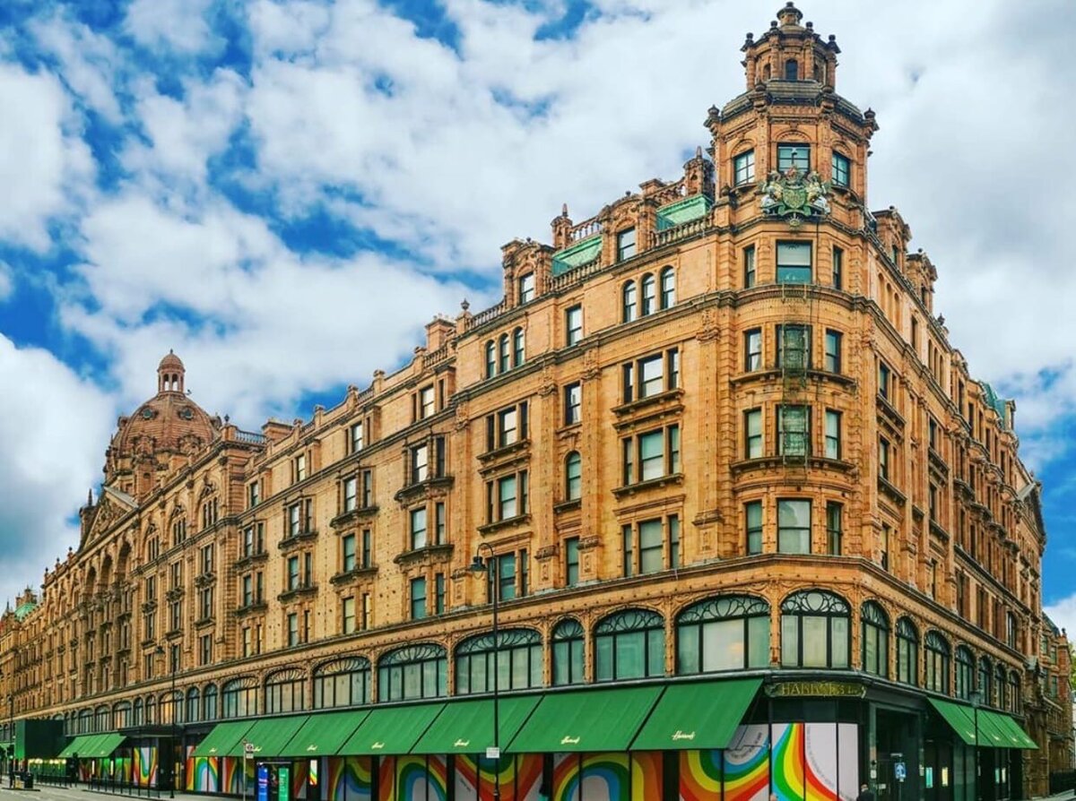 Что продают в Harrods в Лондоне и правда ли, что это магазин только для миллионеров: мои впечатления и покупки