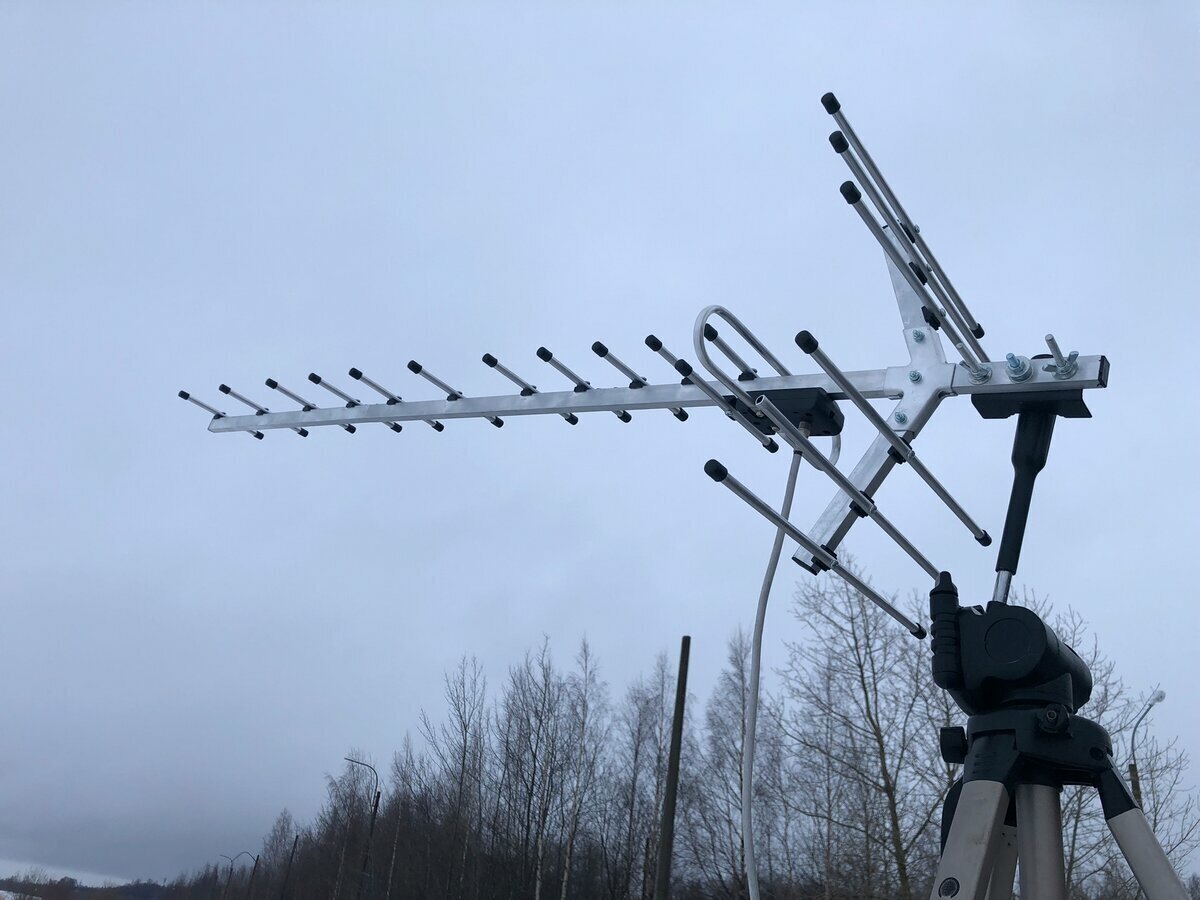 Goldmaster gm-500. Антенна для дачи 100 км. Антенна для дачи 100 км. Мощная уличная антенна 100дб. Антенна дмв активная.