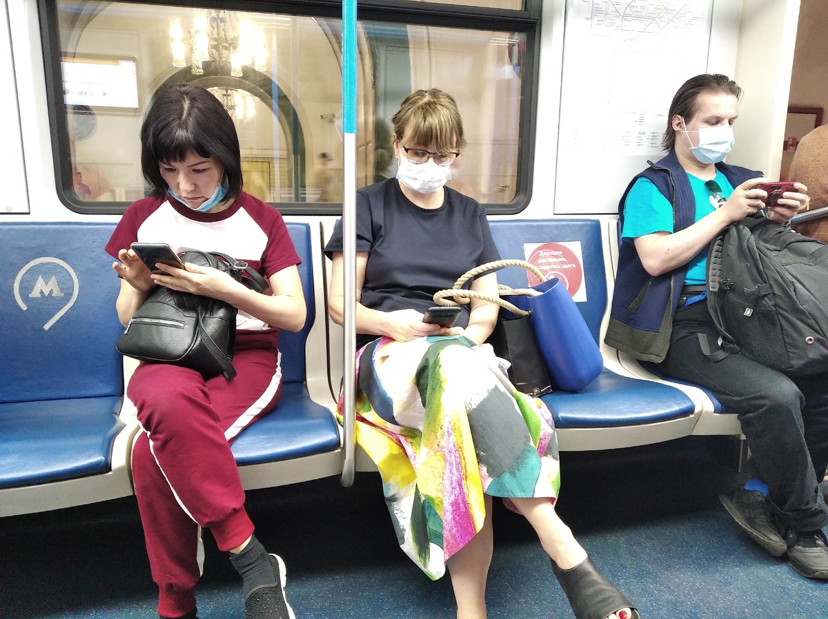 Маски от ненужых общений и вещей.