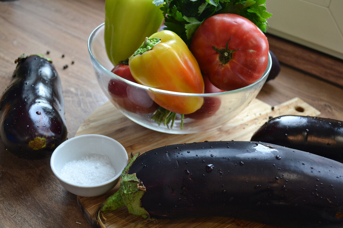 Салат из печеных баклажанов – без лука, чеснока и чили | Brahma Food –  саттвичная кухня | Дзен