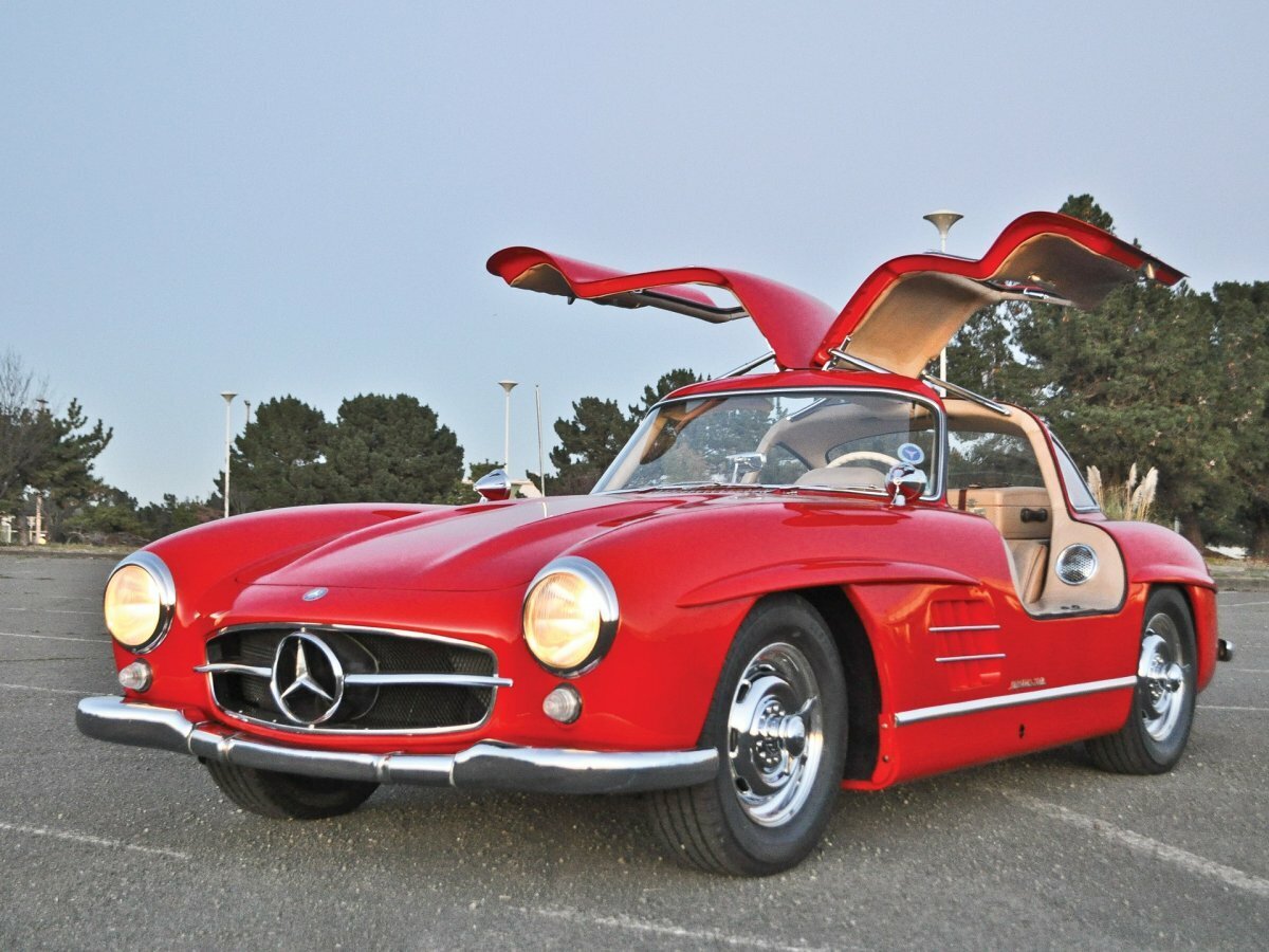 Mercedes 300SL Gullwing Coupe 1955 года.