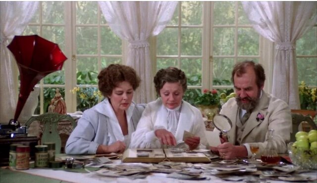 Кадр из фильма «Фанни и Александр». Взято из открытого источника