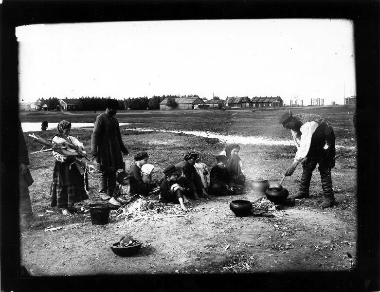 Странные и где-то даже пугающие исторические фотографии (сейчас такого не встретишь)