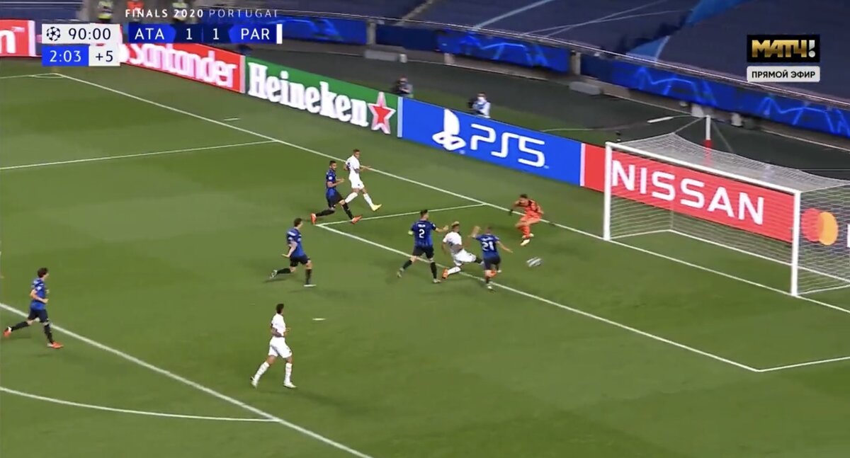 Гол Шупо-Мотинга на 90+3. Скрин с сайта youtube канала Матч ТВ