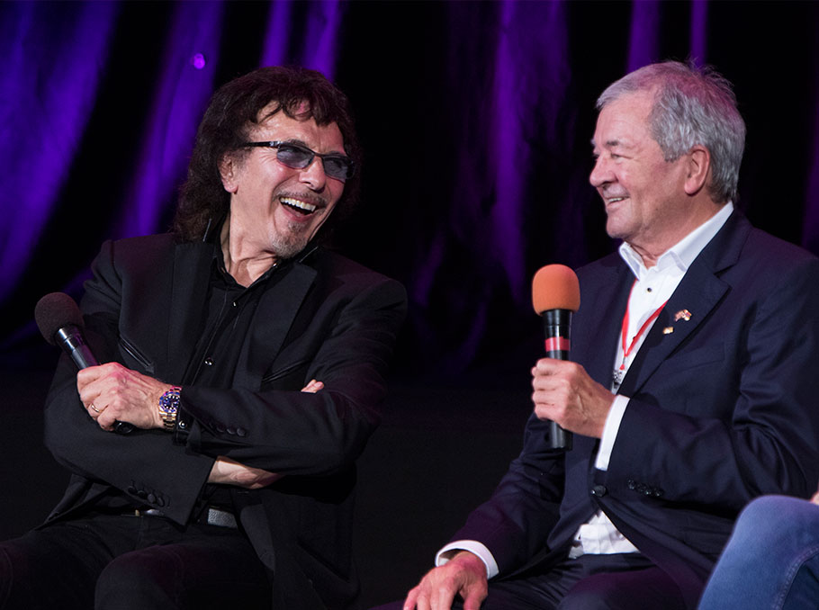  Иэн Гиллан и Тони Айомми Фото: Медиамакс 