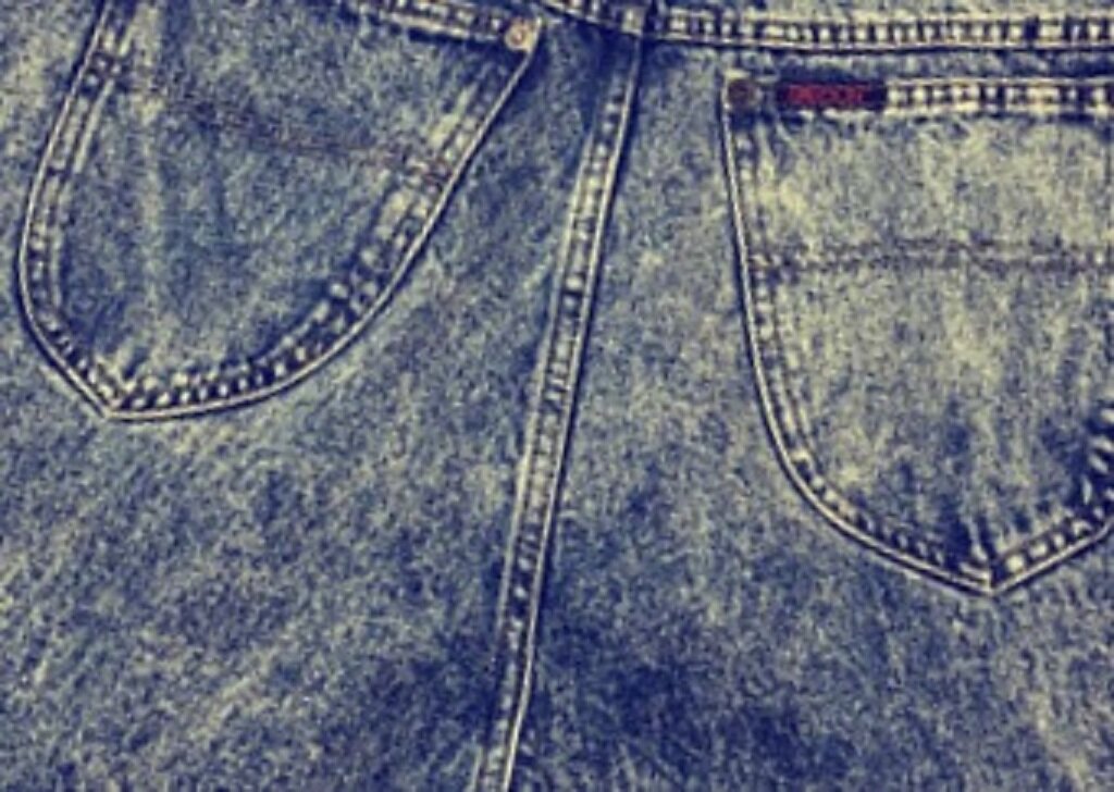 С чем носить вареные джинсы, чтобы выглядеть неотразимо?