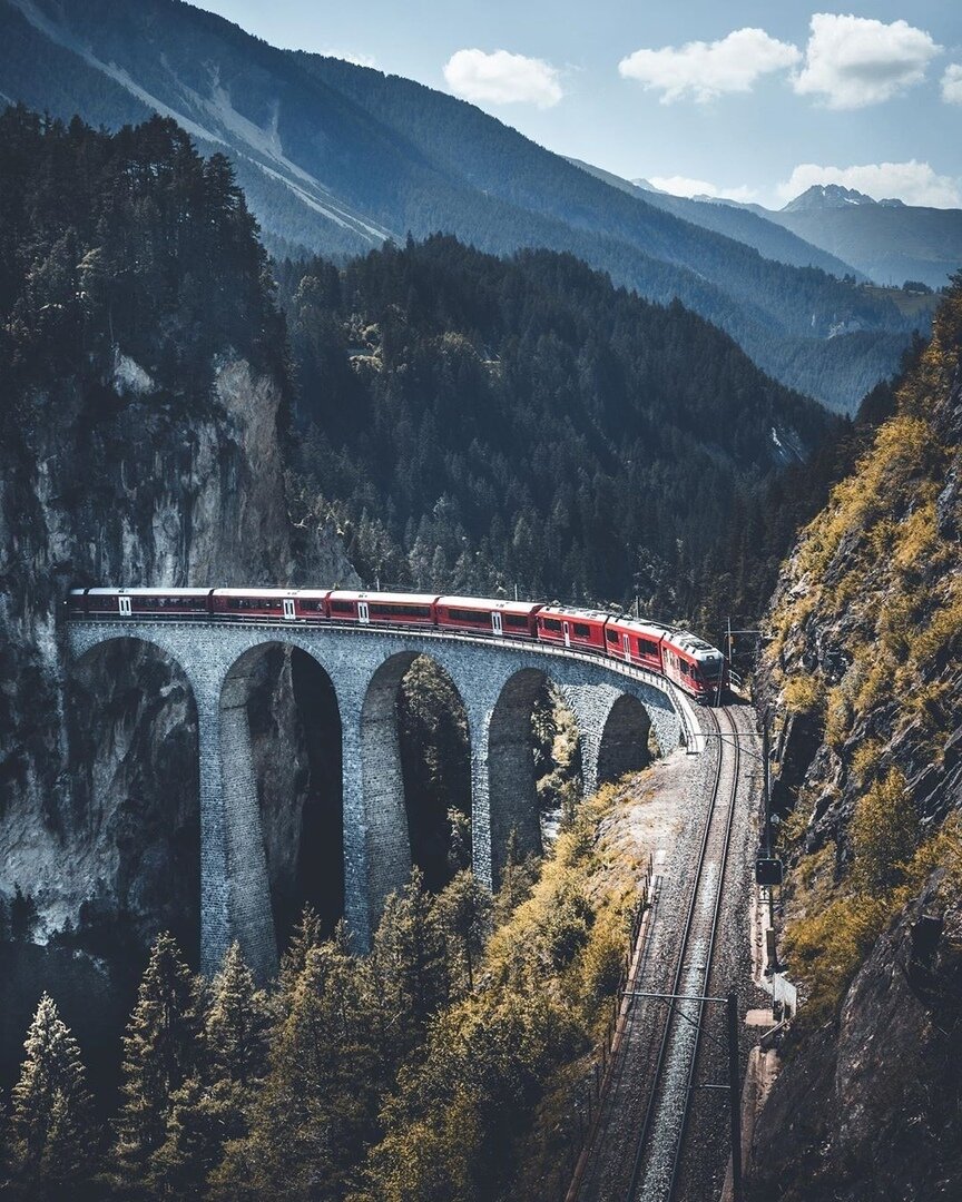 https://sun9-62.userapi.com/impf/BtZCqVB0QlwbLBv0a7VFbfCobpVsk5BK17_mog/xCOrV7fMAPc.jpg?size=864x1080&quality=96&proxy=1&sign=aa8b9ff2527c4cca1c83915e14f8ce93&type=album