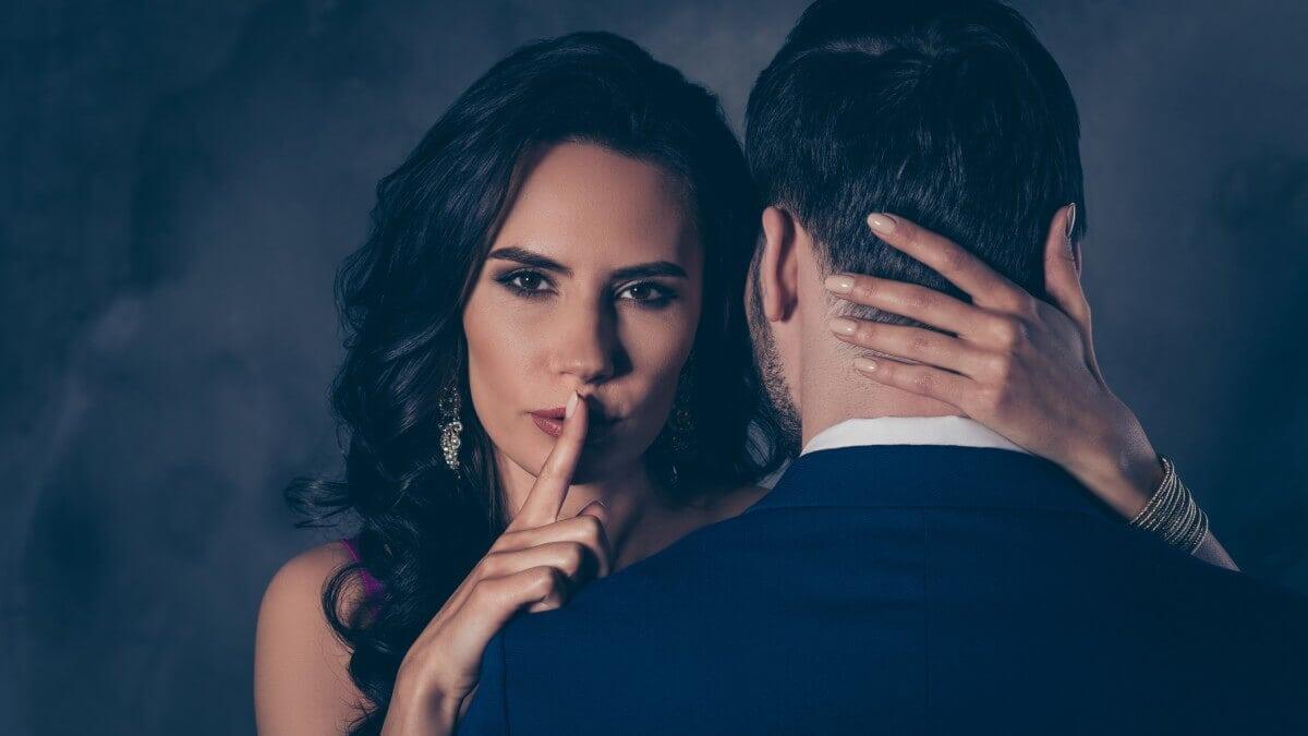 #любовница #любовница мужа #измена #измена мужа #интриги 