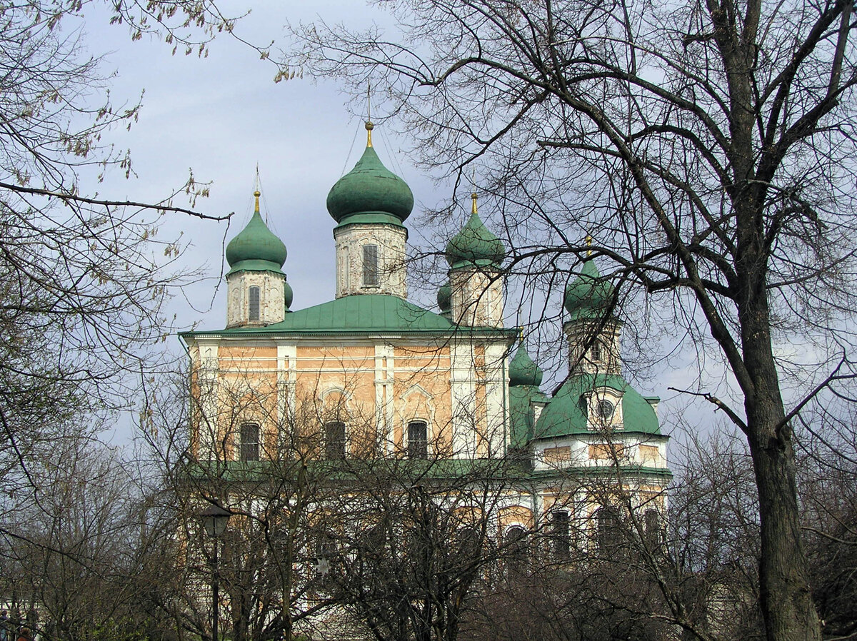 Успенский собор  бывшего Горицкого монастыря