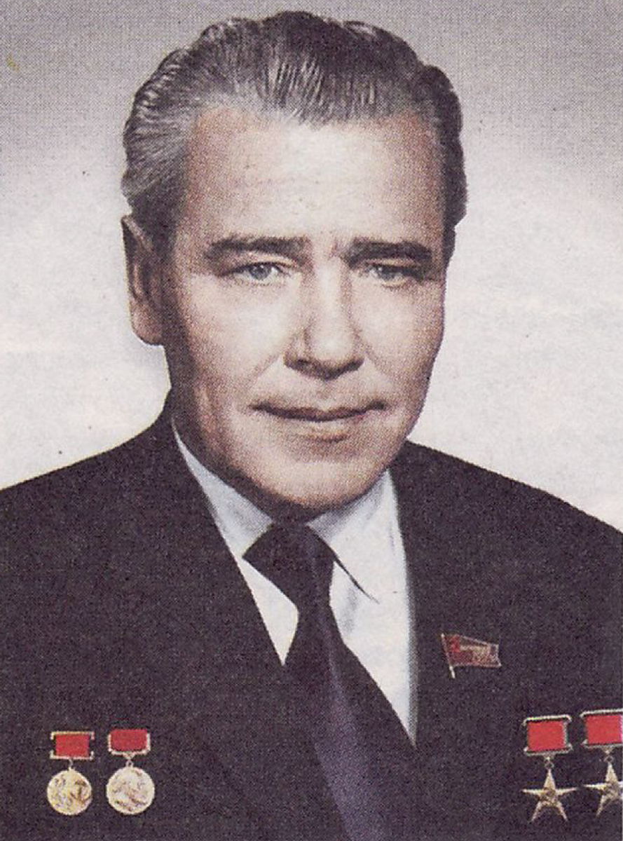 Янгель предлагал создавать топливо на основе несимметричного диметилгидразина и азотного тетраоксида для своего детища Р-16.