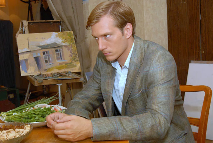 кадр из фильма «На солнечной стороне улицы»