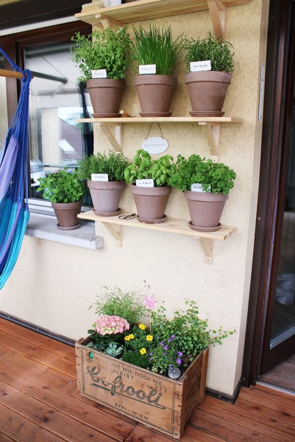 Овощехранилище на балконе: как сделать чулан на лоджии своими руками