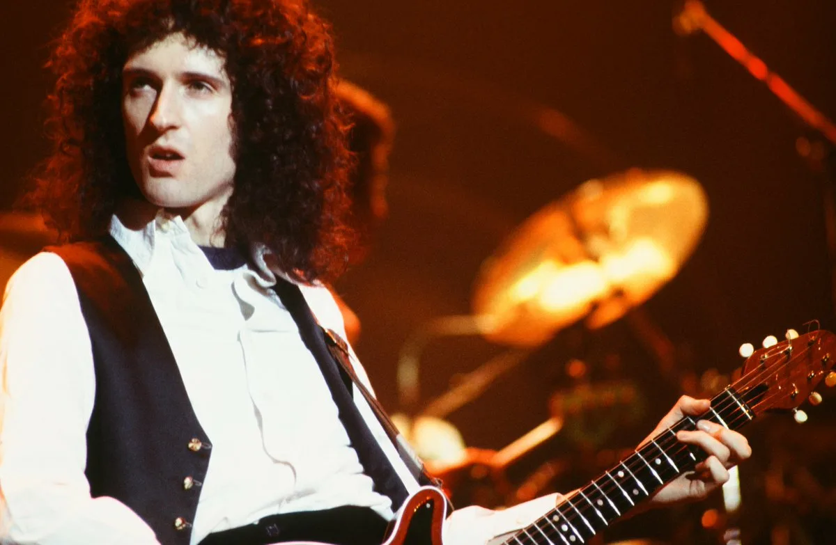 Мэй групп. Брайан мэй. группа queen брайан мэй. гитарист квин брайан мэй. брайан мэй в молодости.
