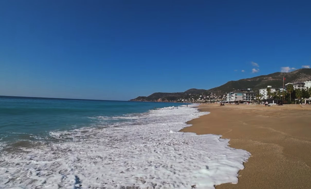 Море. Аланья в декабре.