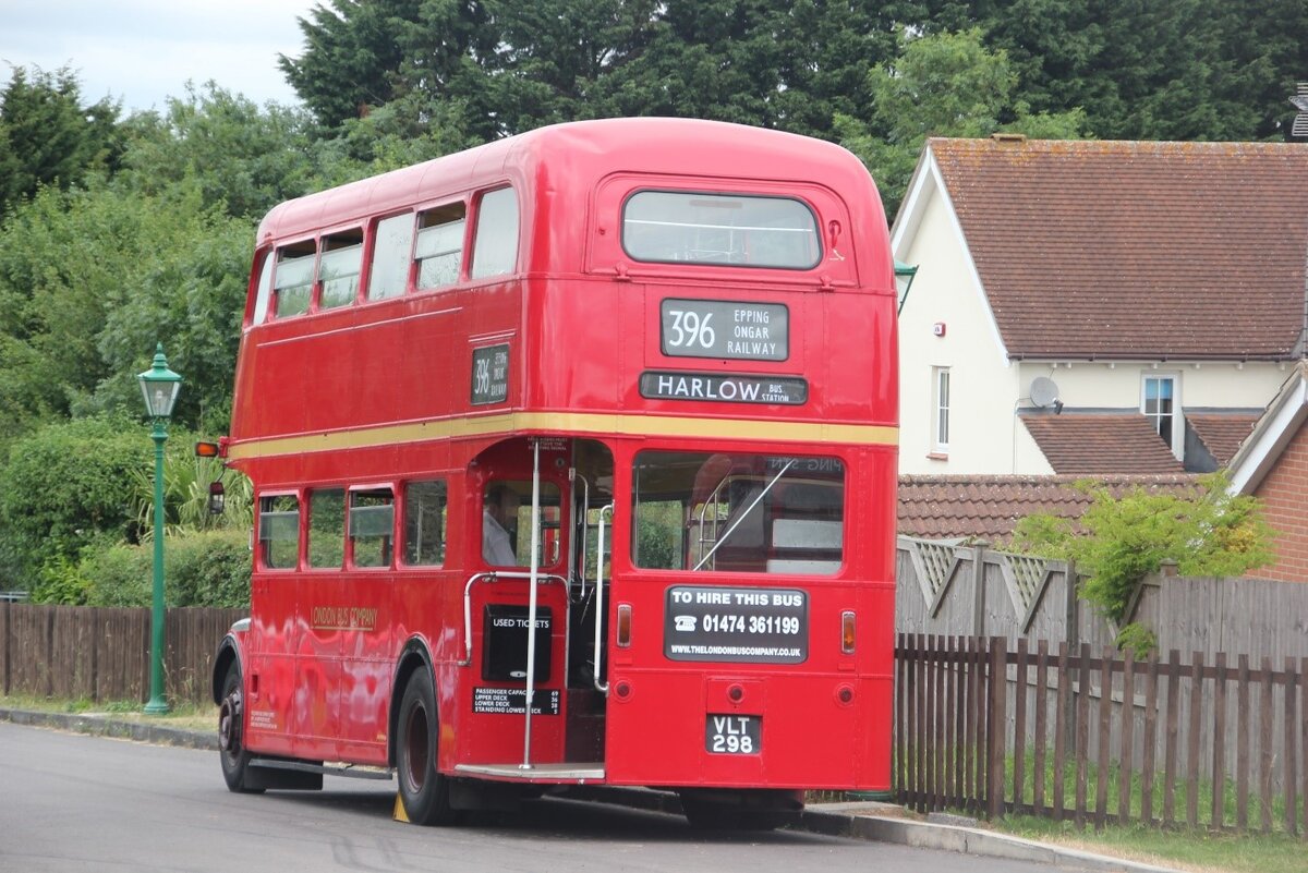 AEC Routemaster сзади. Источник фото: commons.wikimedia.org
