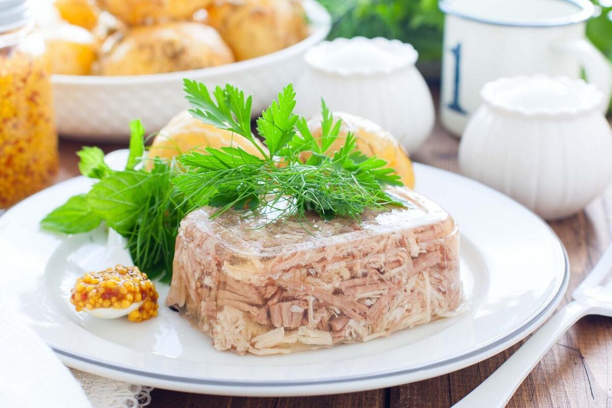 Холодец - блюдо русской кухни. Фото из взято на сайте https://yandex.ru/images/