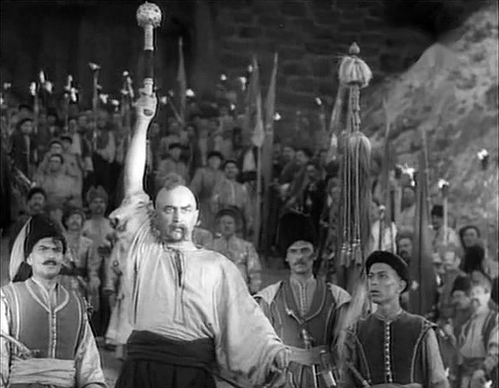 Кадр из фильма "Богдан Хмельницкий" взят для иллюстрации из Яндекс Картинки. 