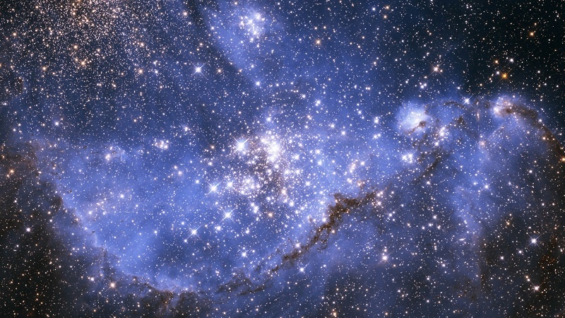 Звёзды в космосе