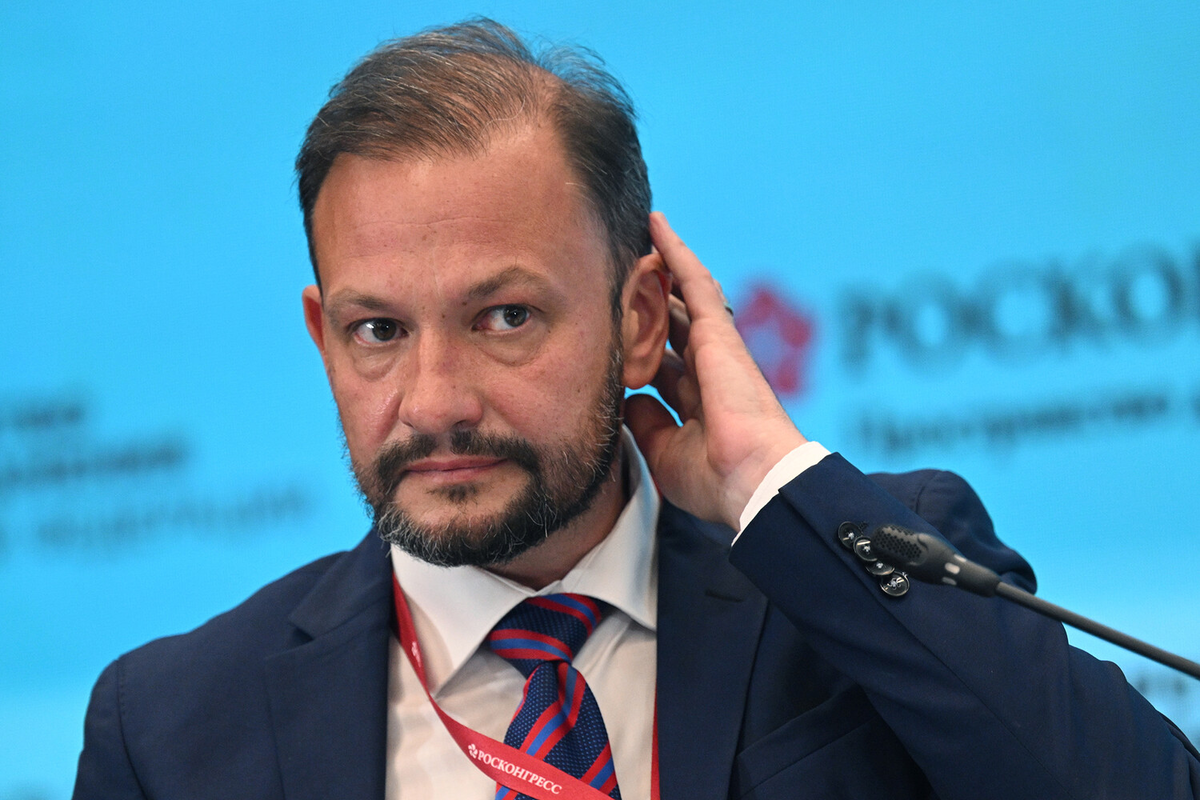 Сергей Брилев на XXV Петербургском международном экономическом форуме – 2022 (ПМЭФ) в Санкт-Петербурге 
Фото: Григорий Сысоев/РИА «Новости»