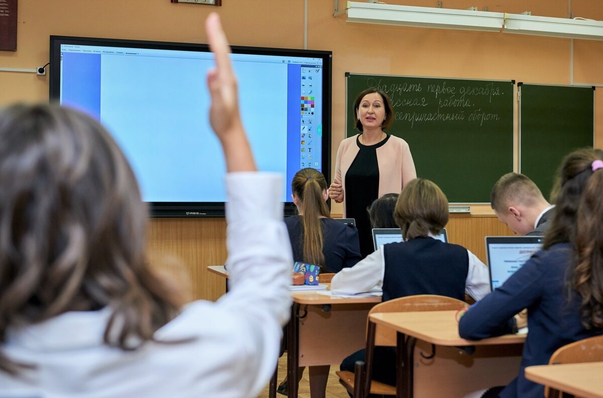 Выпускники с высокими баллами ЕГЭ не смогут поступить в колледж. Фото с сайта Министерства просвещения РФ. 