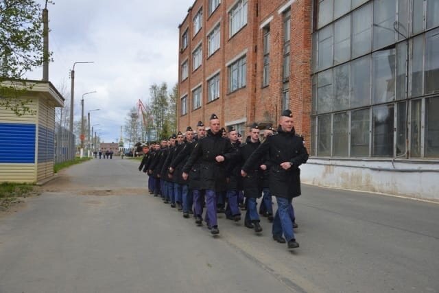Военнослужащие научно-производственной роты приступили к службе на Севмаше (входит в ОСК) / Севмаш
