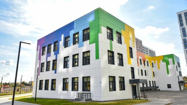 Листайте вправо, чтобы увидеть больше изображений