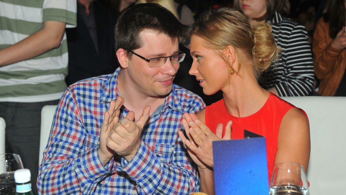 Гарик Харламов и Кристина Асмус / Фото: Global Look Press