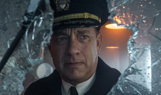 На фото не видно, но Том смотрит сквозь пробитый иллюминатор