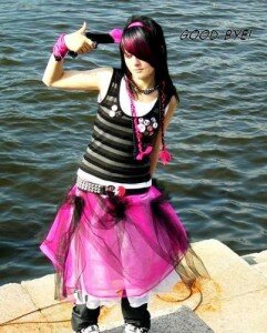 Чёрный+розовый фишка стиля.