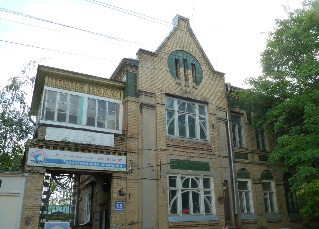 Терраса на доме Лукиных