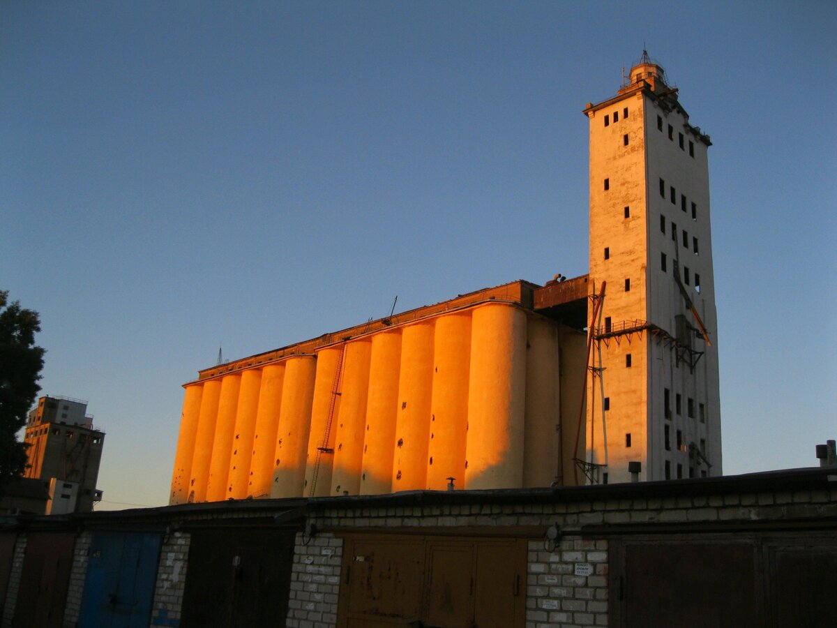  Кировский мелькомбинат