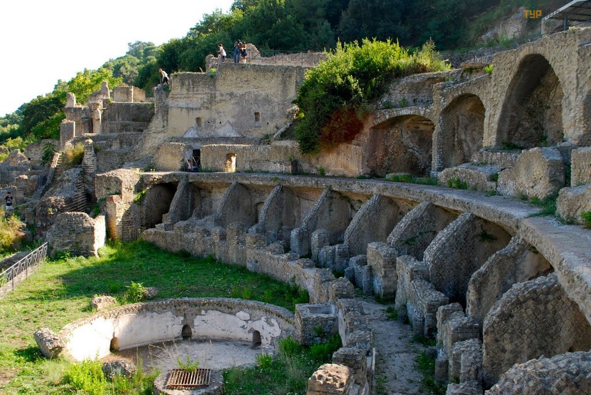 Байи. Фото из свободных источников.