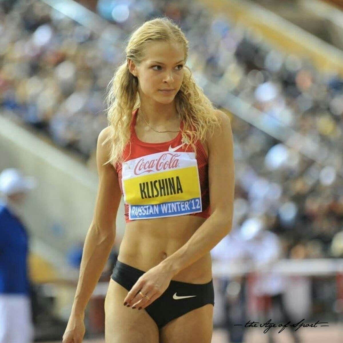 Русские спортсменки. Бегунья Дарья Клишина. Дарья Клишина легкая атлетика бикини. Дарья Клишина прыжки в длину. Дарья Клишина фотосессия Максим.
