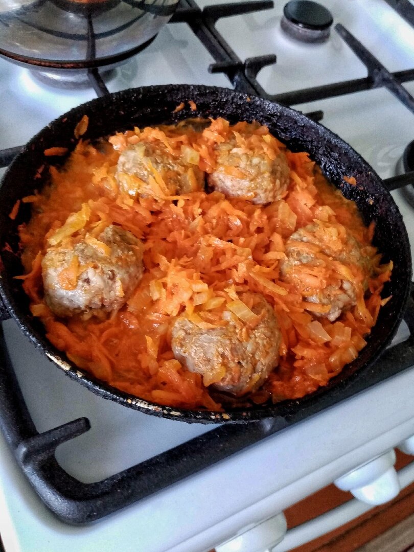 Морковь для печени можно употреблять с тефтелями. И вкусно, и полезно!